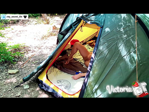 ❤️ Op kamera verfilm Passievolle ruk vreemdeling in 'n tent ️ Superpornografie by ons af.zoomporno.ru ❌️❤